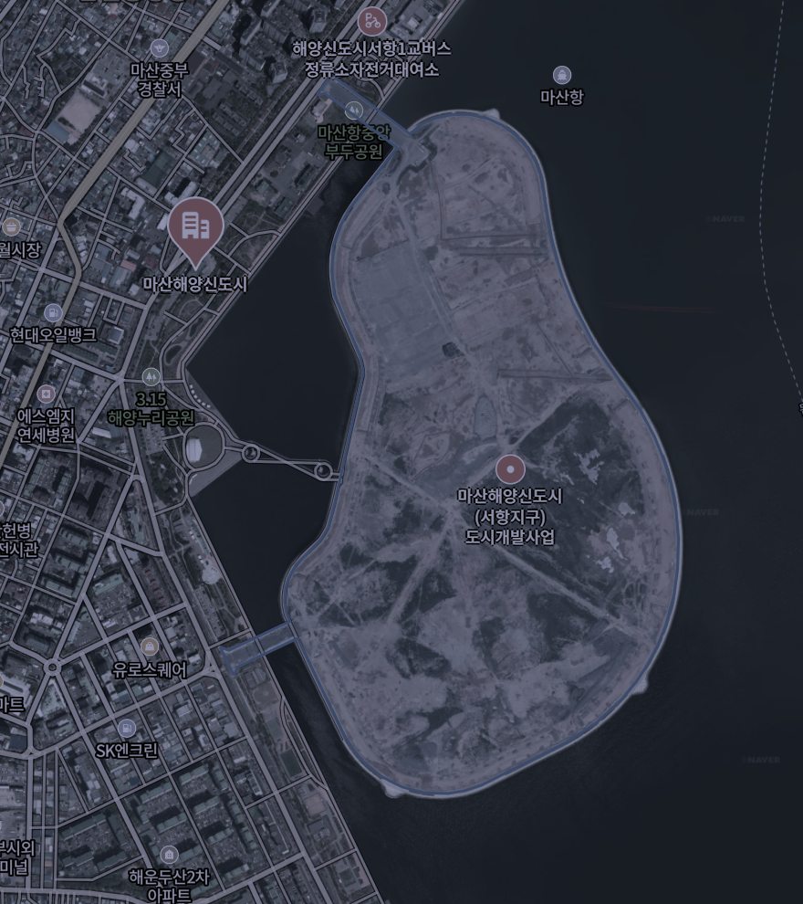 유스퍼스트런 5.8km 코스 — 3·15해양누리공원 출발, 북측 해안 왕복 2km(반환점 정부경남지방합동청사 앞) 후 마산해양신도시 3.15km 순환, 쿨링존 복귀
